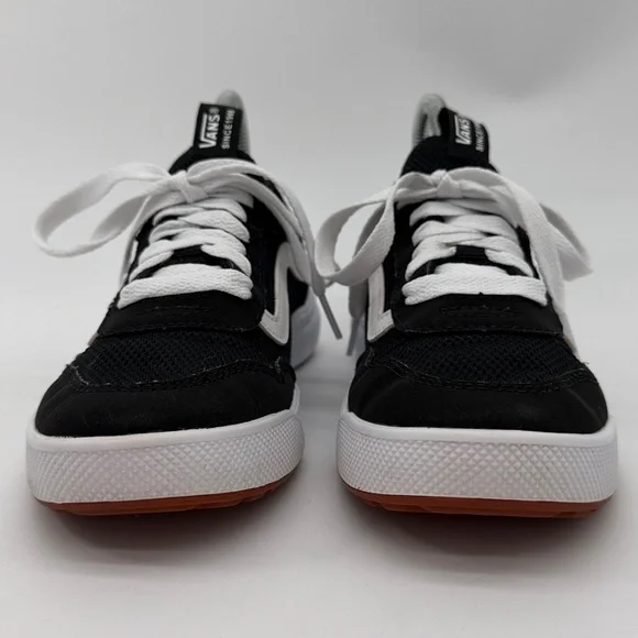 Vans Range EXP Low Top Youth Size 4 Black White Nylon Suede Sneakers - Picture 7 of 16